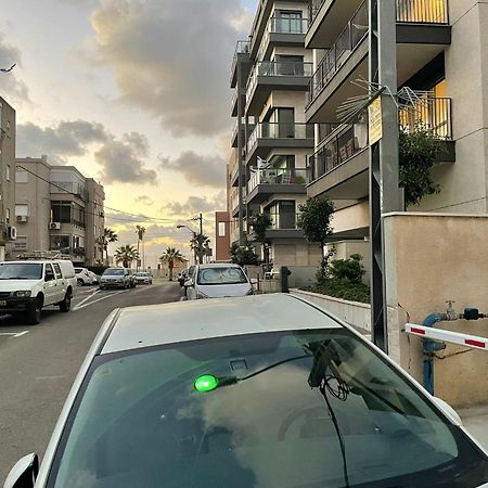 Peaceful And Intimate By The Sea Apartment Haifa Ngoại thất bức ảnh