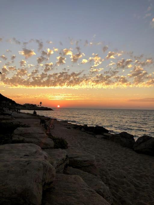 Peaceful And Intimate By The Sea Apartment Haifa Ngoại thất bức ảnh
